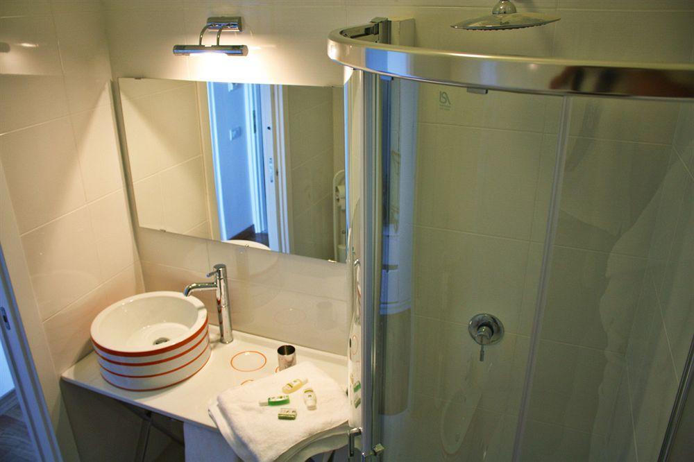 Capri Inn Экстерьер фото