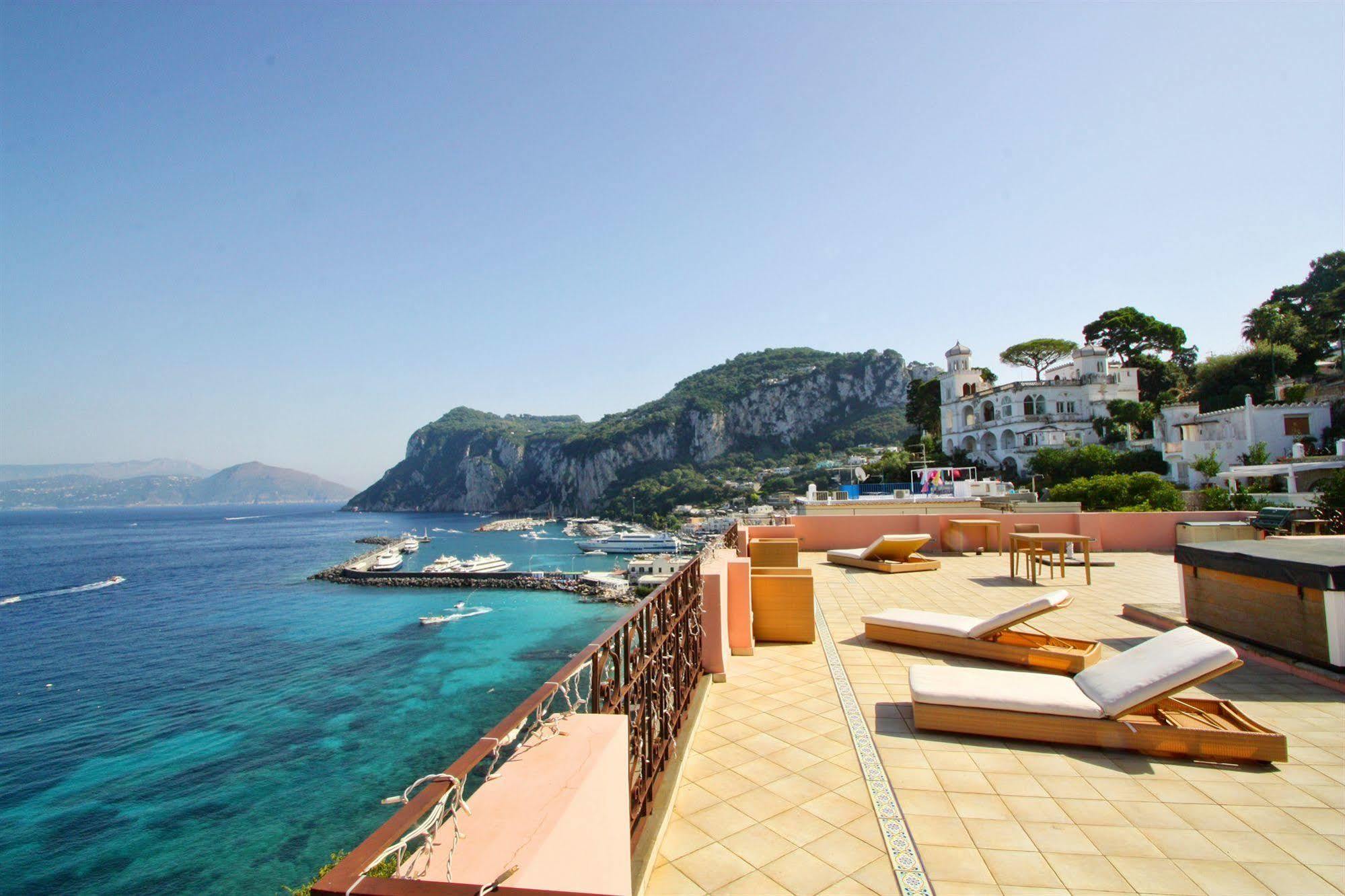 Capri Inn Экстерьер фото