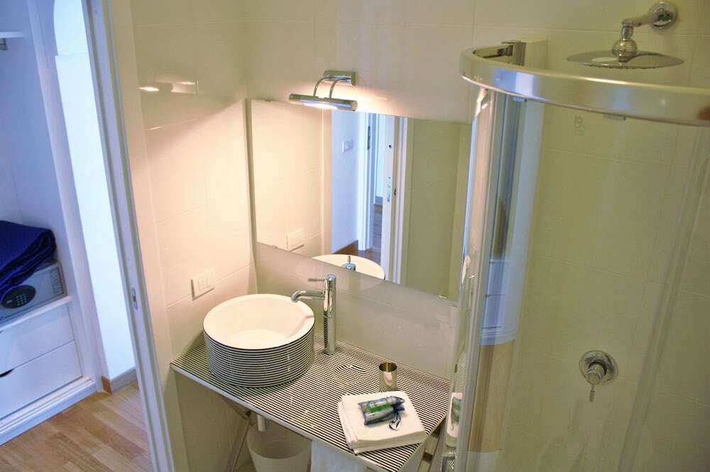 Capri Inn Экстерьер фото